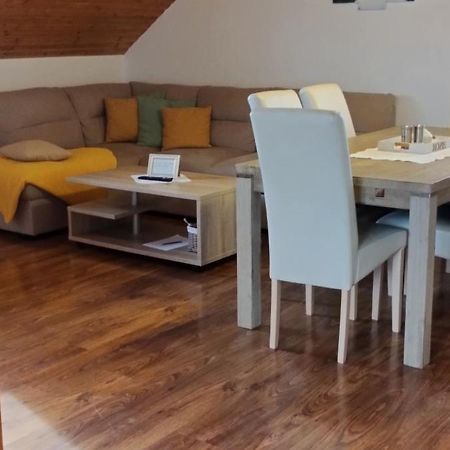 House Leonarda Hotell Grabovac  Exteriör bild